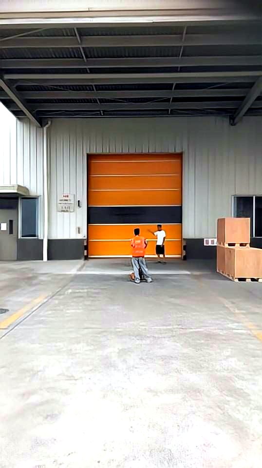 ABB（中国）PVC快速门项目 — 重庆立高门业